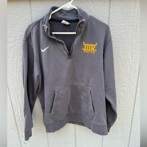 UTK Rodeo Club pullover